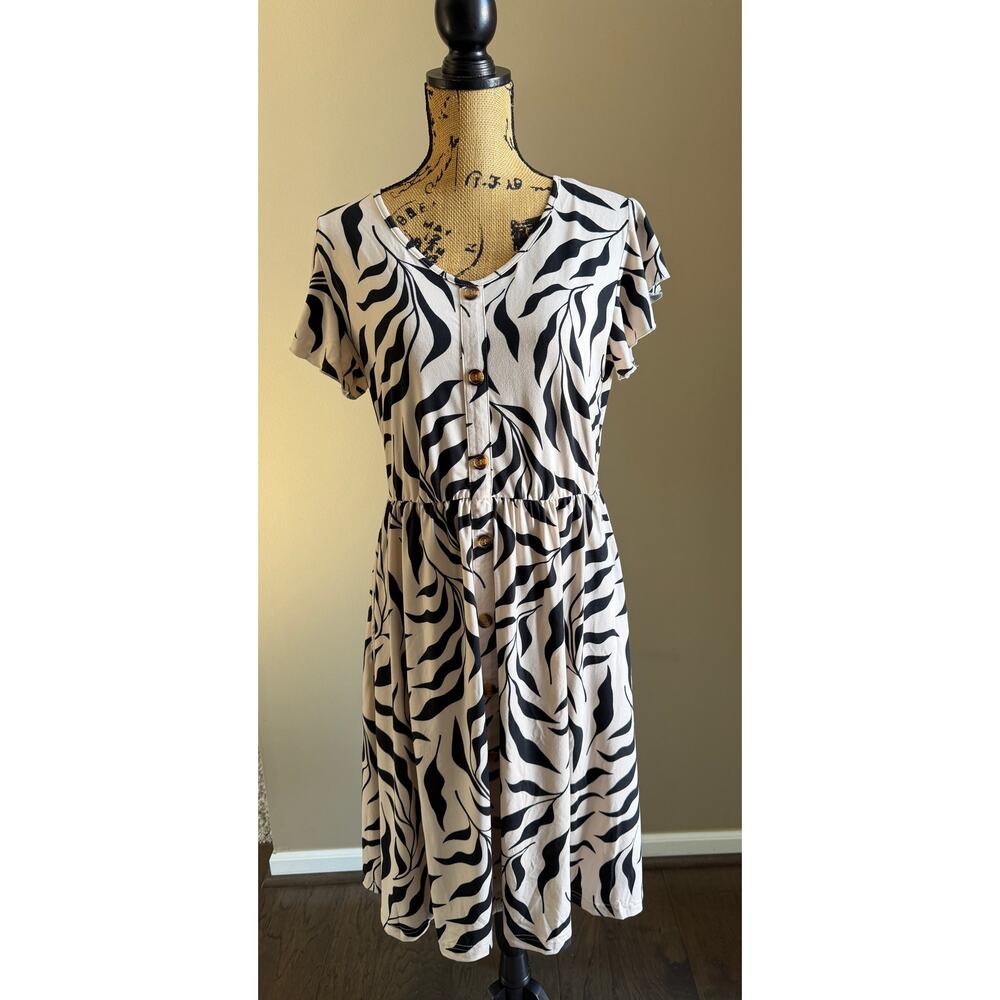 NWT WNEEDU Short Sleeve Button Front Midi Dress  Size L‎